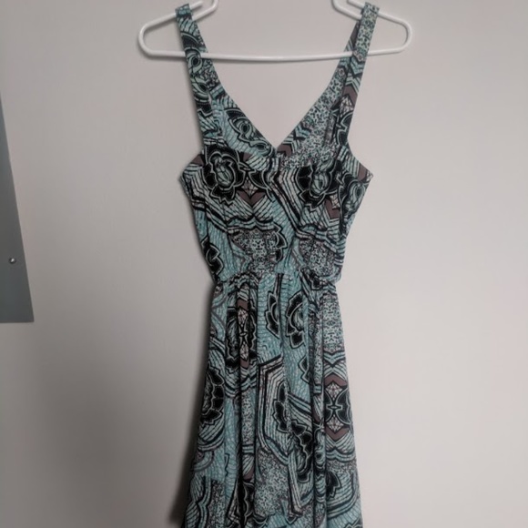 H&M Dress - Picture 2 of 6